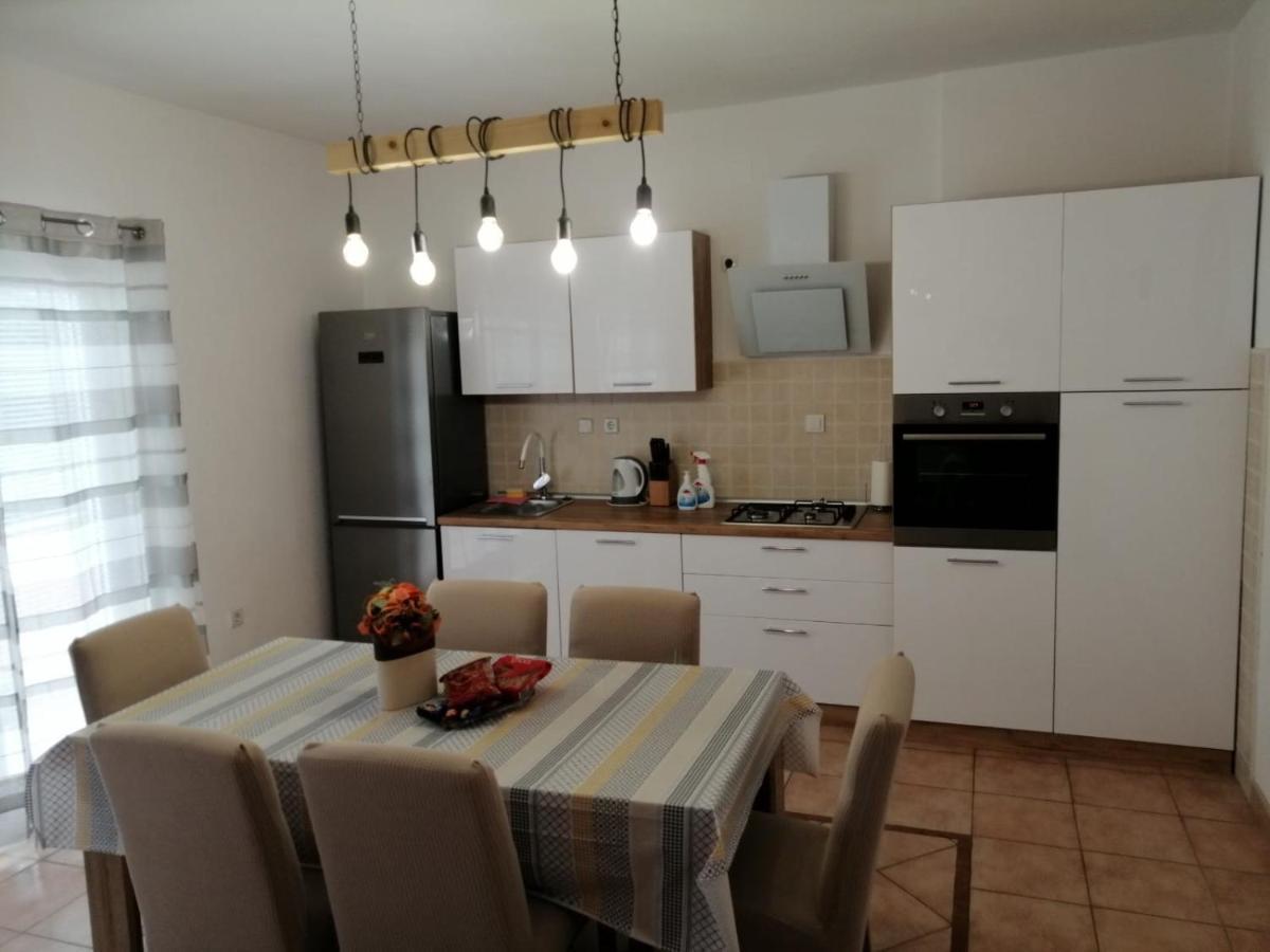 Deny Apartment Zaboric Bagian luar foto