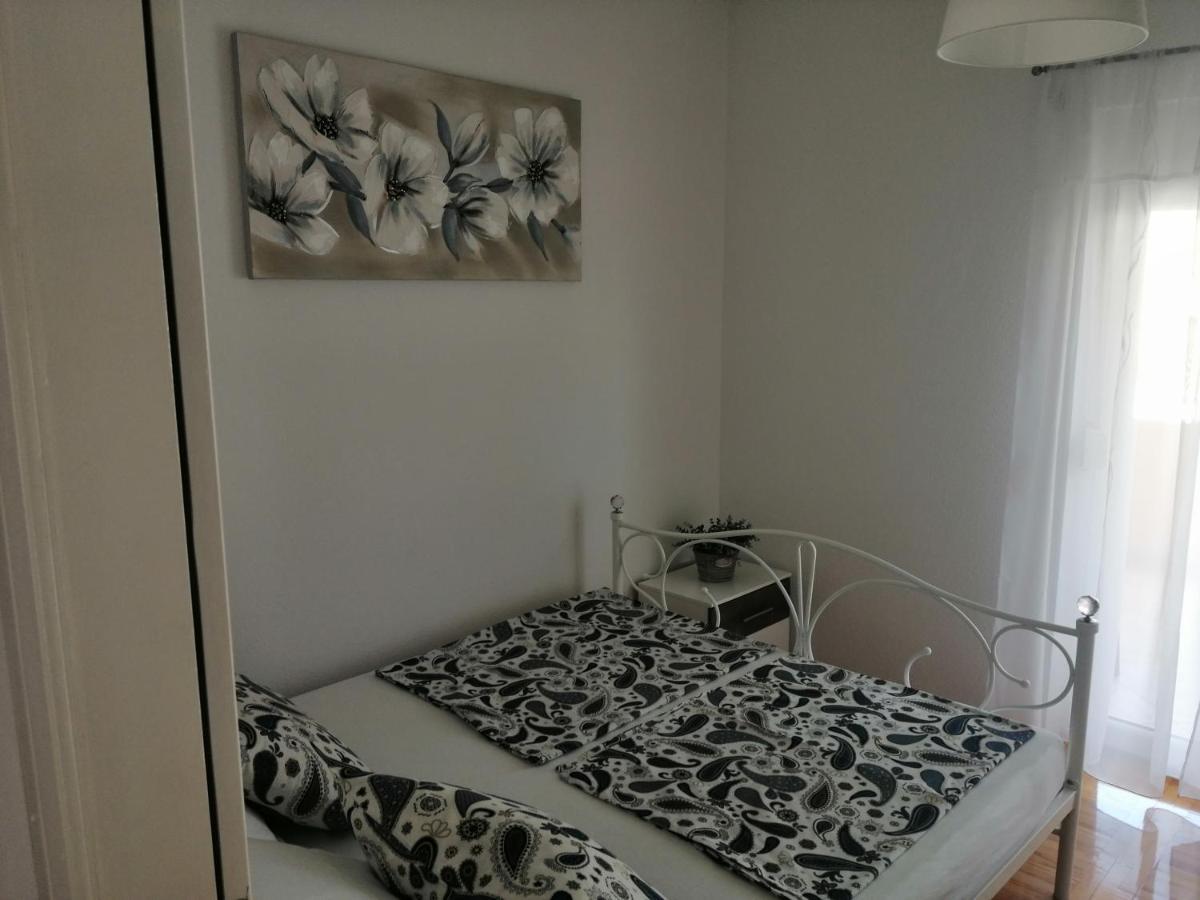 Deny Apartment Zaboric Bagian luar foto